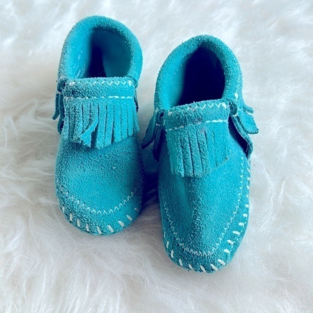 Minnetonka blue green turquoise leather crib shoes